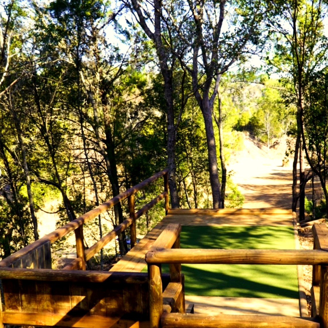 Elevated tee box